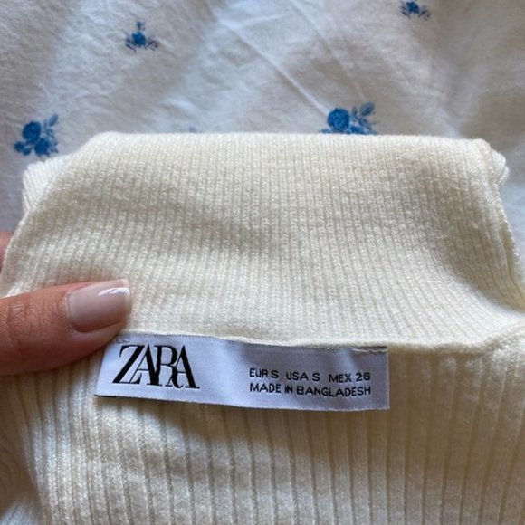 ZARA Beige Ribbed Turtleneck Top - S - Picture 2 of 3